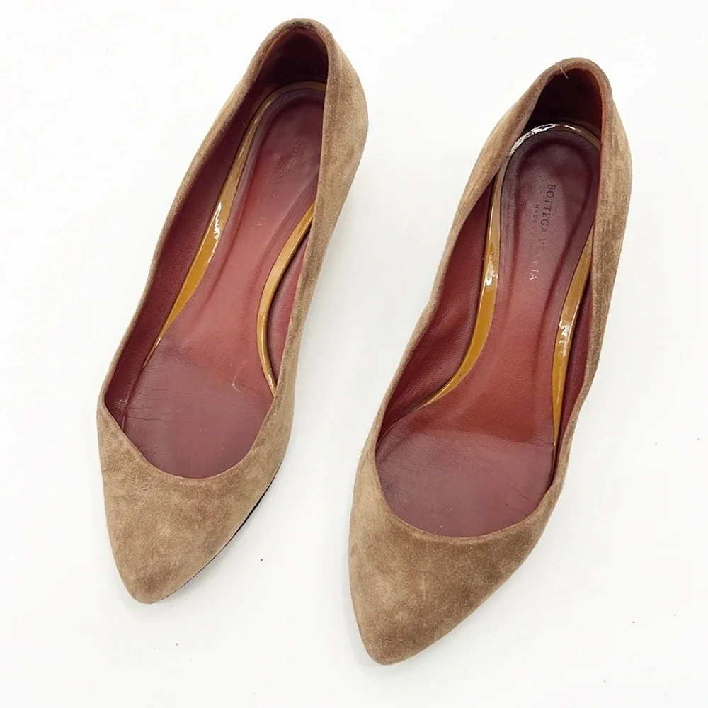 Bottega Veneta Brown & Ochre Suede Wedge Pump size 37 us 7